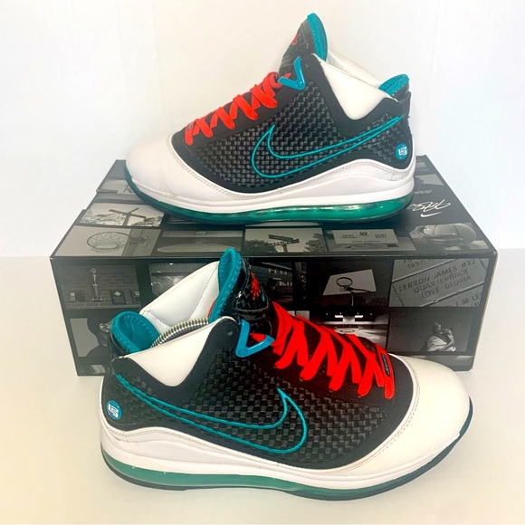 Nike Other - Nike LeBron 7